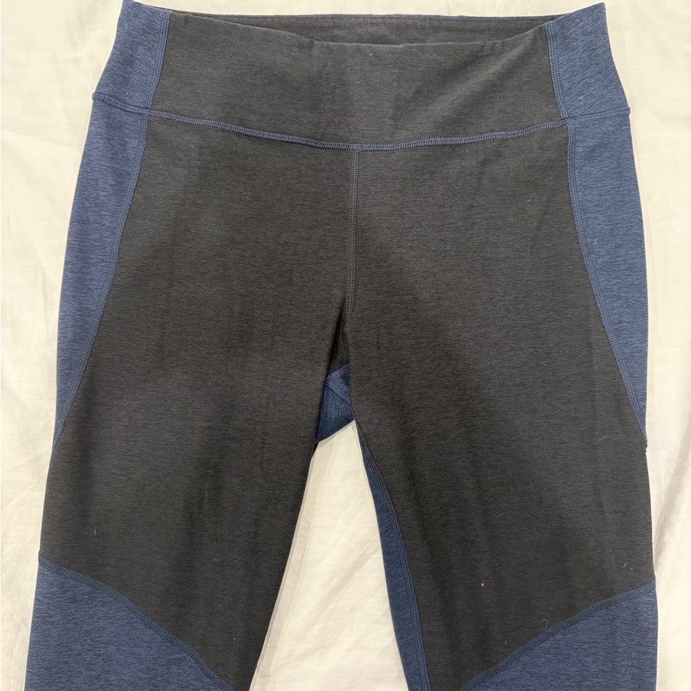 Outdoor Voices Women's Leggings - Black and Blue